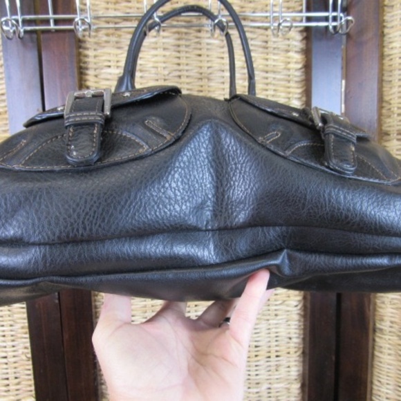 Liz Claiborne Black Shoulder Bag Purse - Picture 4 of 8